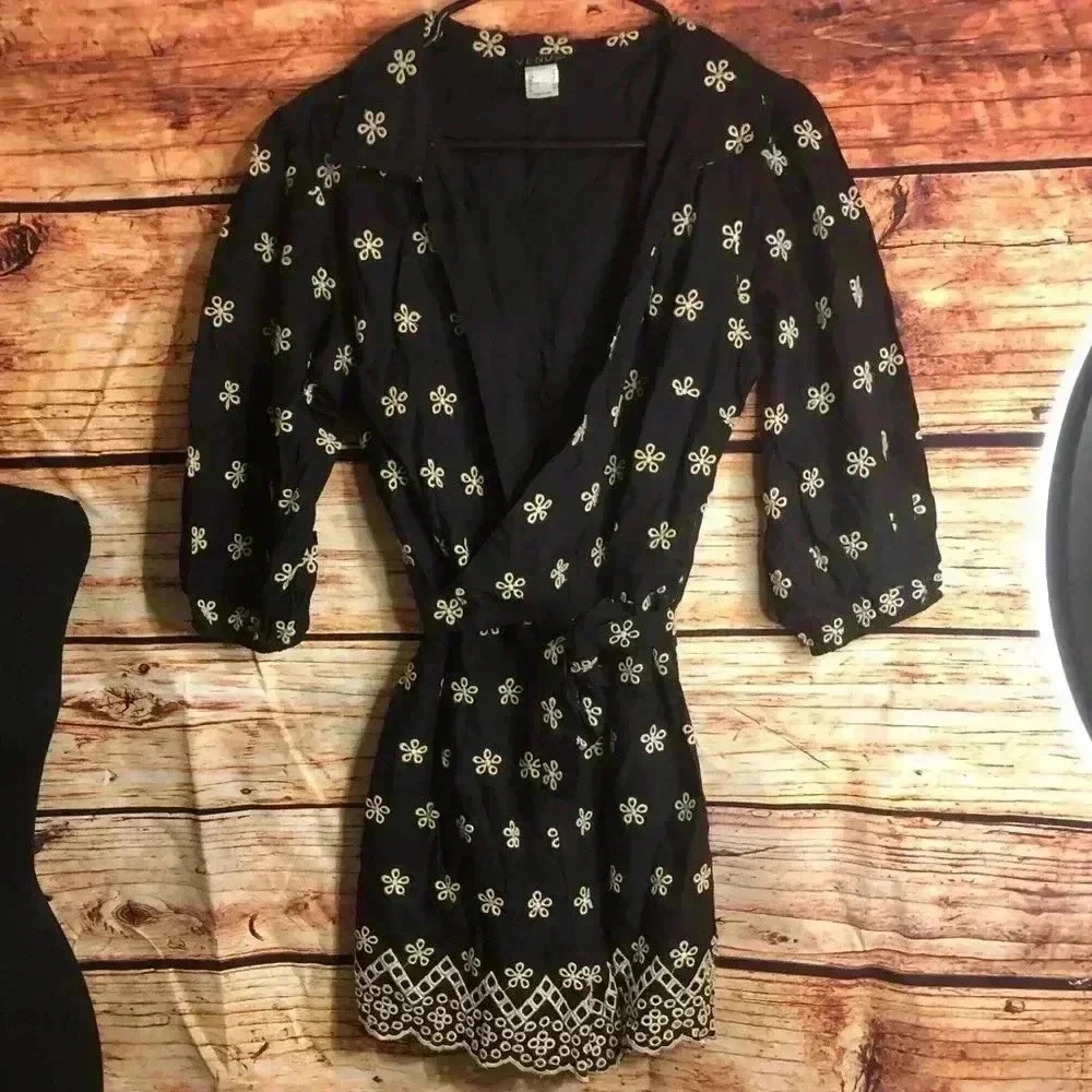 VENUS Women’s Black and Cream Floral Romper Many Sizes NWOT and NWT